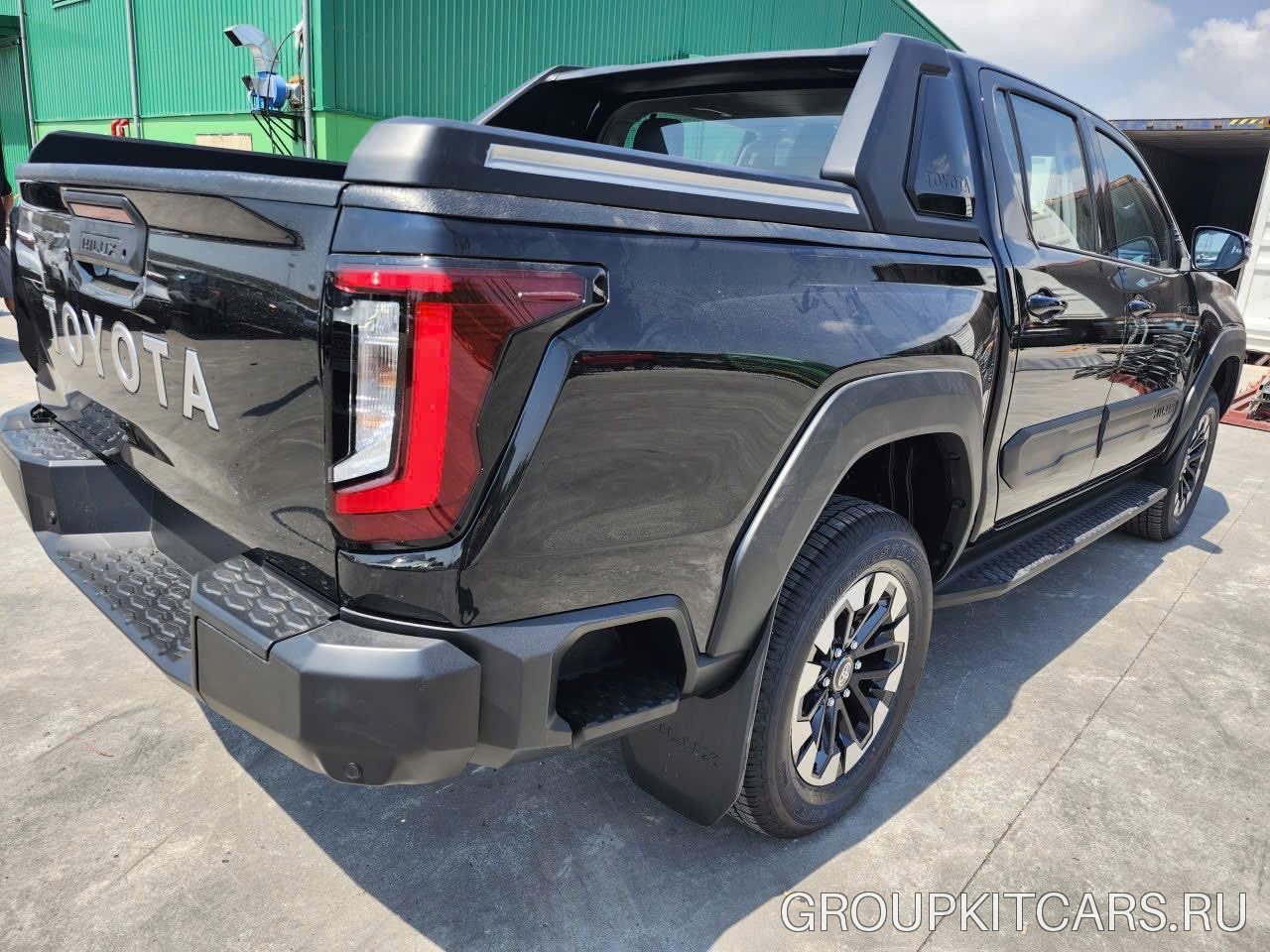 Toyota  Hilux  — фото 2