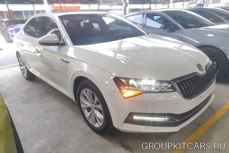 Skoda  Superb, 2020 — фото автомобиля